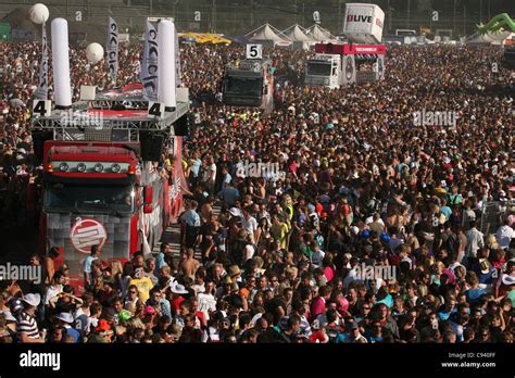 Love Parade Faciası: 2010 Duisburg'da Dansın Ölümü ve Toplumsal Güvenin Sarsılması